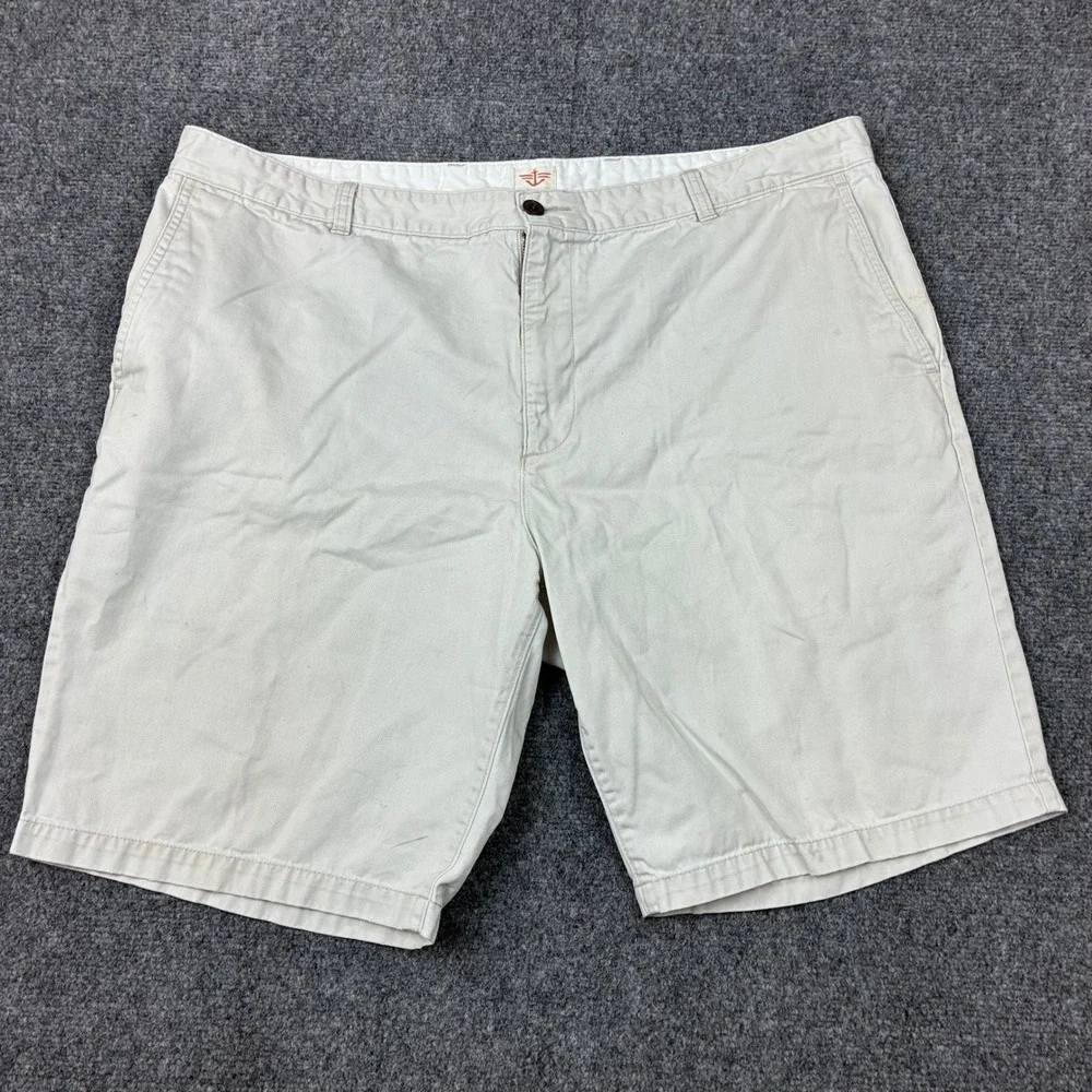 Dockers Mens Chino Shorts Size 42W Cream Cotton Twill Casual Flat Front